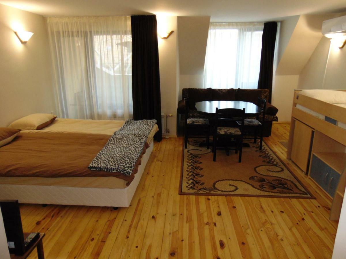 Burgas Central Aleksandrovska Dış mekan fotoğraf